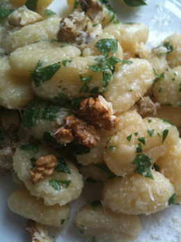 Gnocchi parmesan noix fraîches