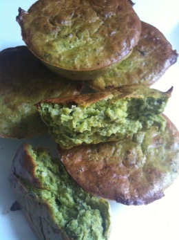 Petits gâteaux aux petits pois pesto 