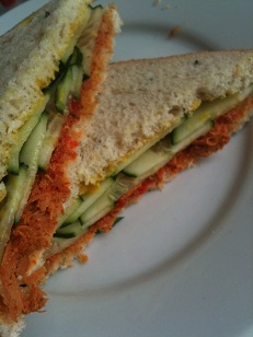 Sandwich thon piment concombre